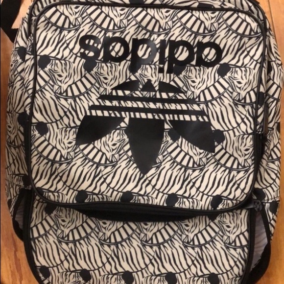 ADIDAS BACKPACK - Picture 1 of 1